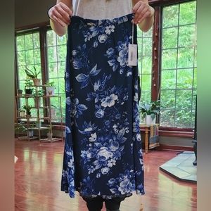 Size 0 Reformation Blue Flower Print Skirt